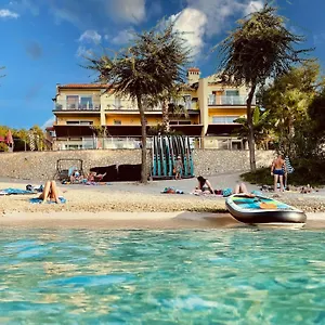 Bay Seashore Apartment